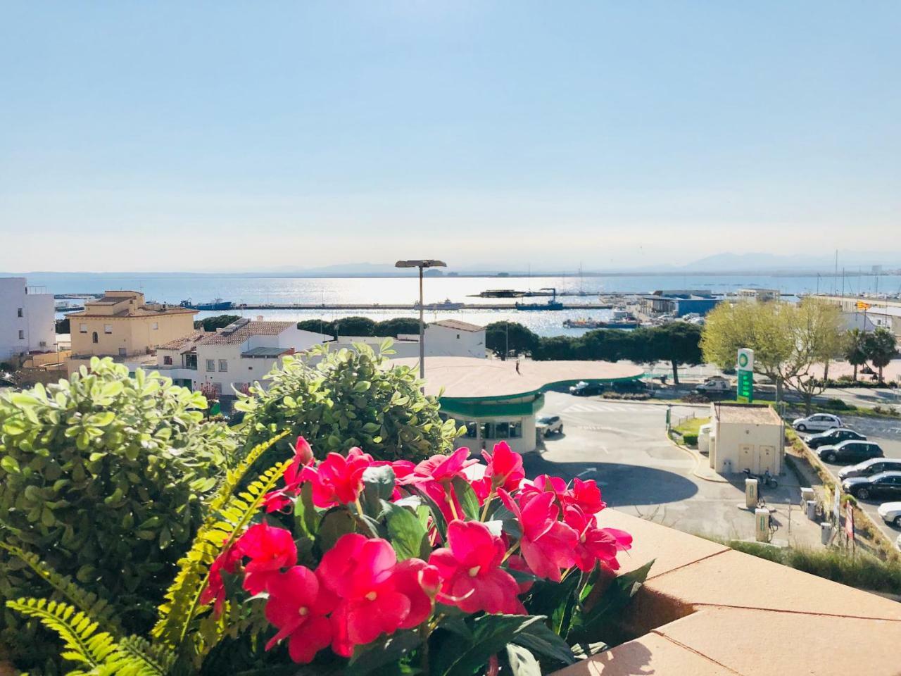 Roc Mar 3 3D - Apartamento Cerca Del Centro Y De La Playa - Terraza Con Vistas Al Mar Y Al Puerto Roses Exterior photo